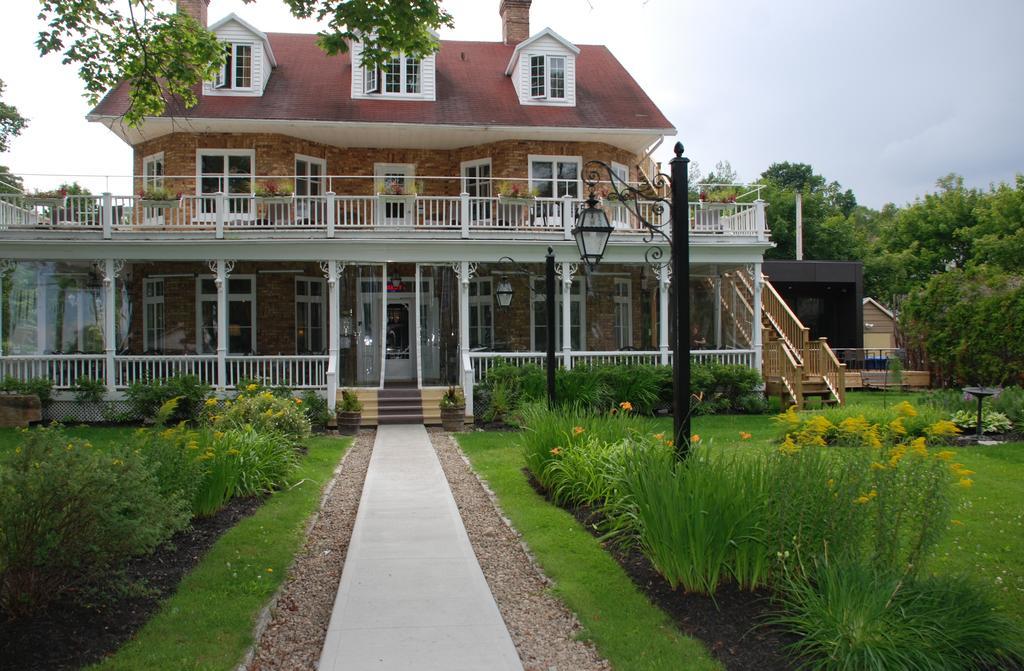 Chez Truchon Bistro-Auberge Ла-Мальбе Экстерьер фото